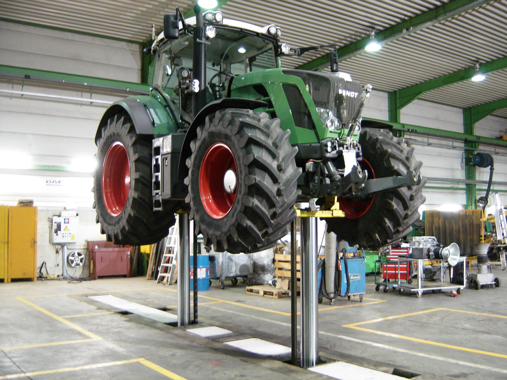 traktor emelés JAB emelővel
